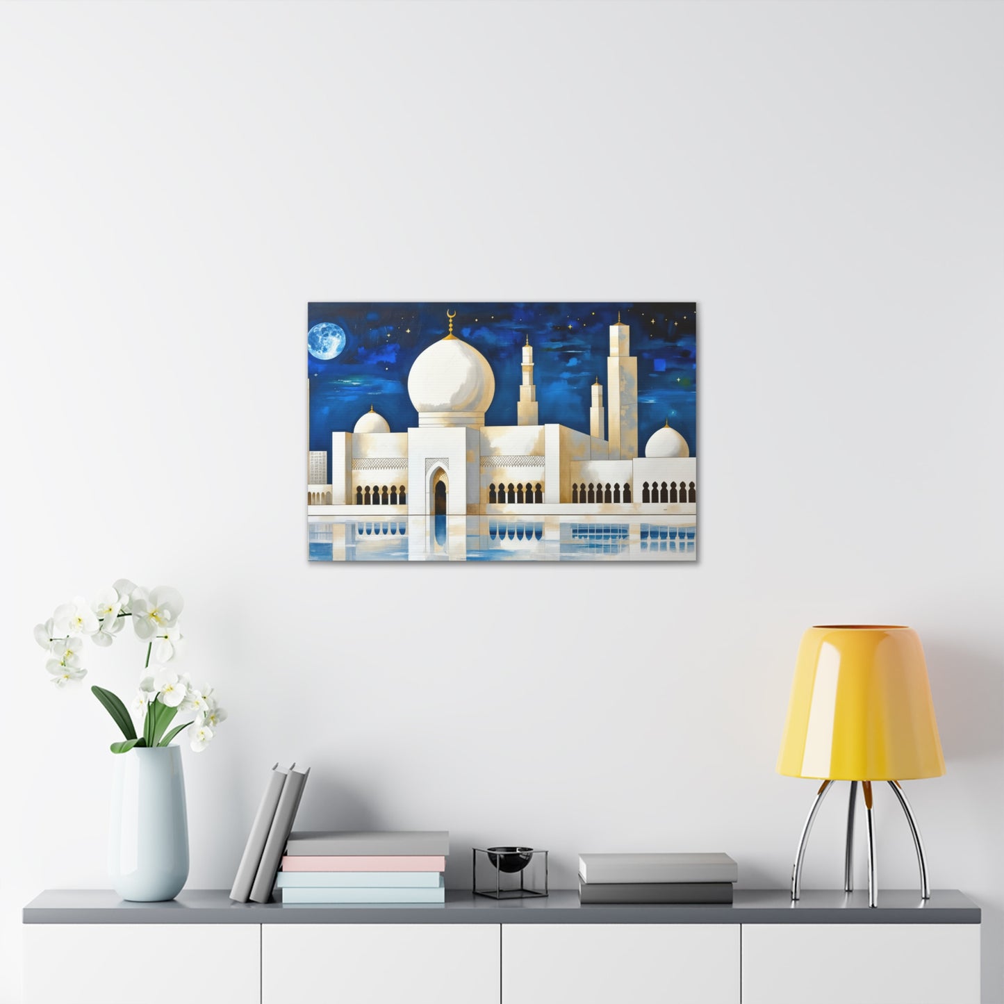 Majestic Reflections Of A Moonlit Mosque 7K3W8