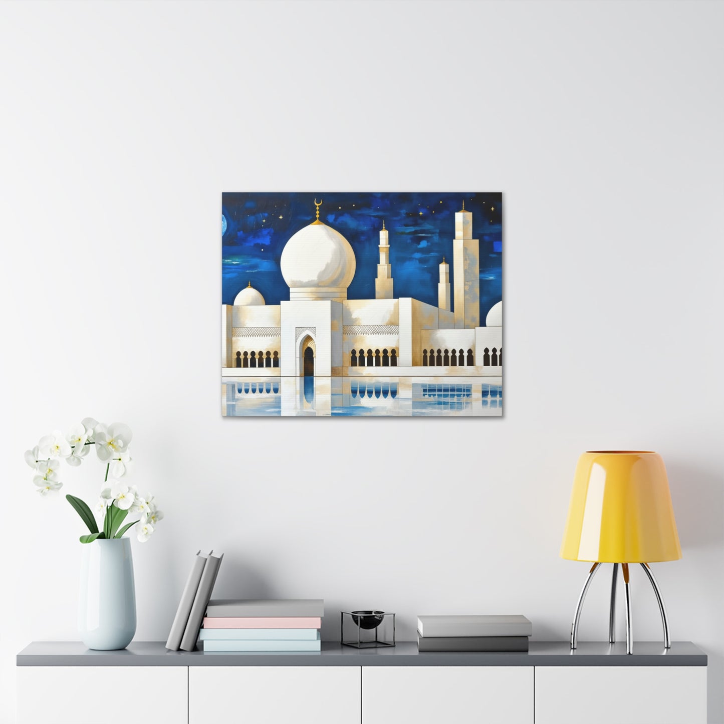 Majestic Reflections Of A Moonlit Mosque 7K3W8